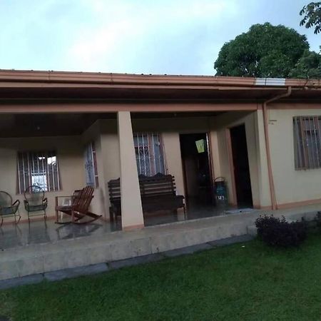 Casa Vacacional Lolita Villa La Fortuna Kültér fotó